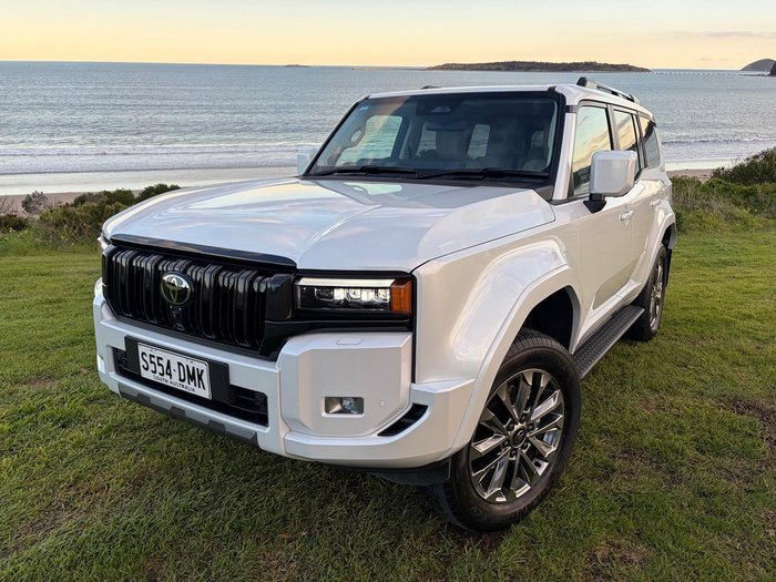 2025 Toyota Landcruiser Prado Kakadu