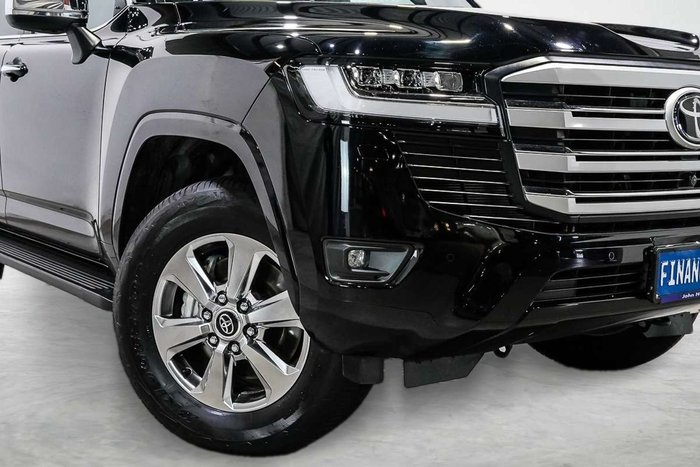 2024 Toyota Landcruiser Sahara