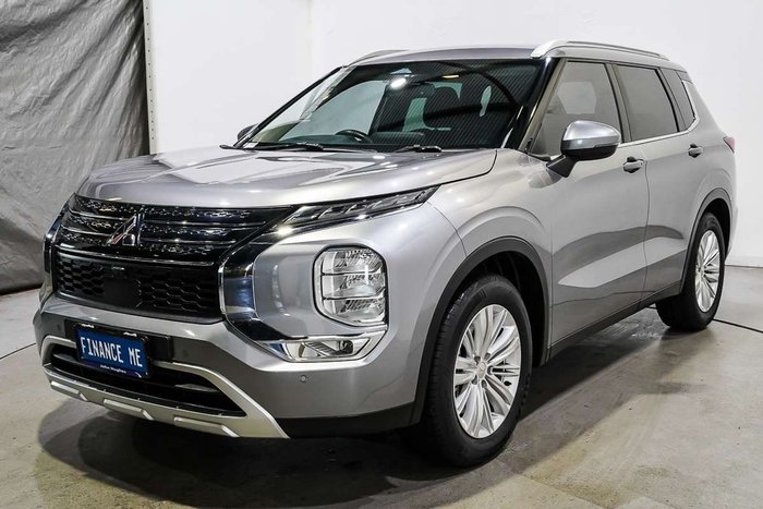 2021 Mitsubishi Outlander LS