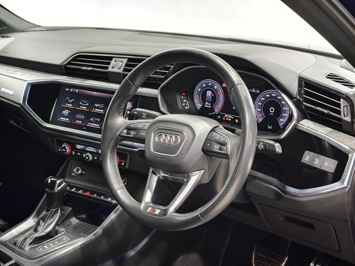 2021 Audi Q3 40 TFSI S line