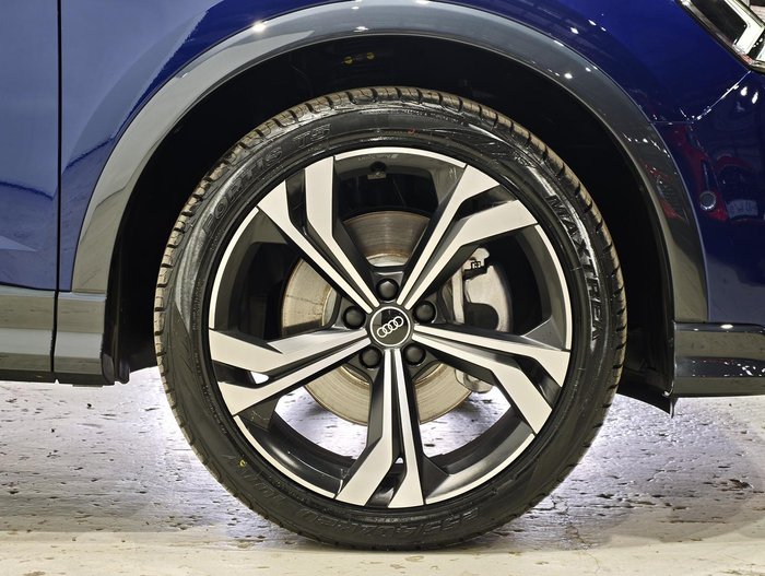2021 Audi Q3 40 TFSI S line