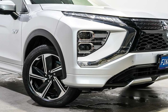 2024 Mitsubishi Eclipse Cross PHEV Exceed