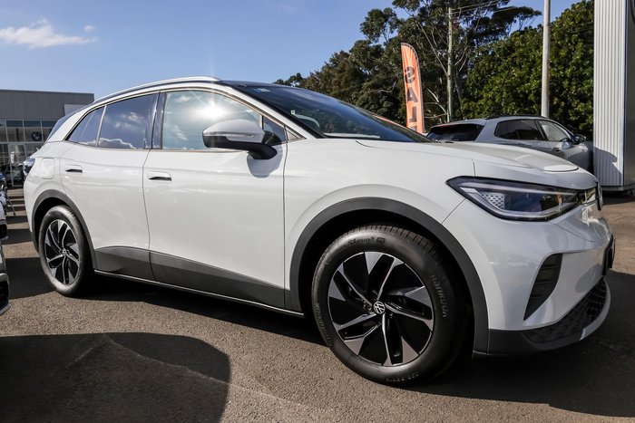 2025 Volkswagen ID.4 Pro