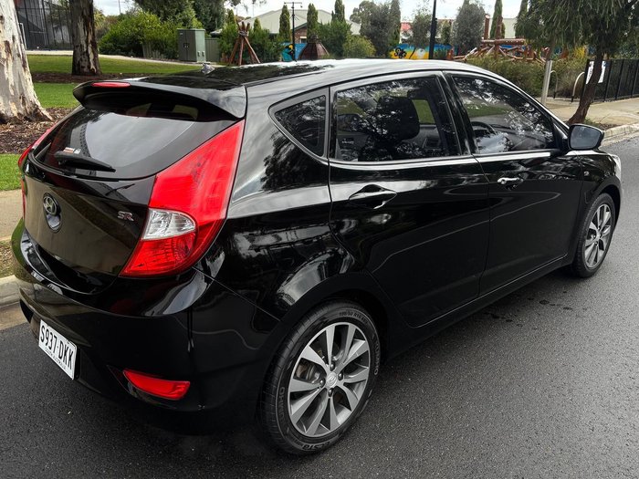 2013 Hyundai Accent SR