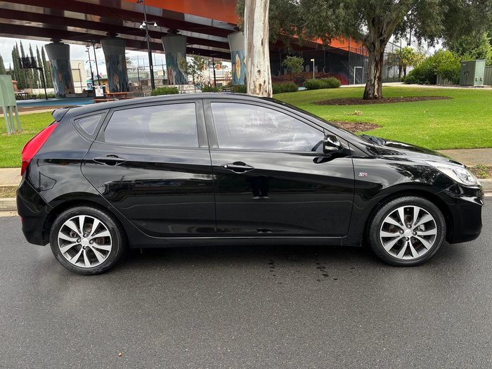 2013 Hyundai Accent SR