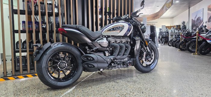 2025 Triumph ROCKET 3 R EVEL KNIEVEL SILVER