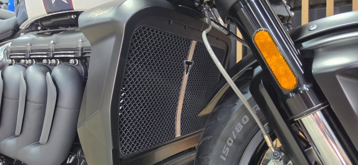 2025 Triumph ROCKET 3 R EVEL KNIEVEL SILVER