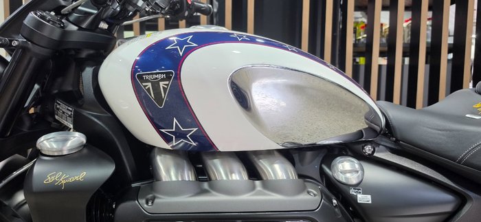 2025 Triumph ROCKET 3 R EVEL KNIEVEL SILVER
