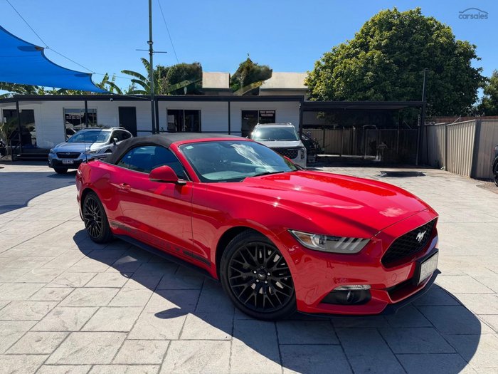 2016 Ford Mustang (No Badge)