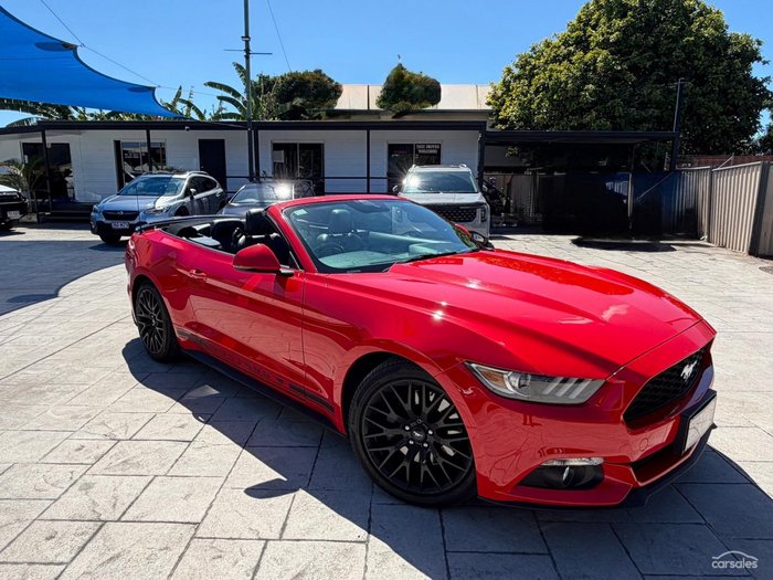 2016 Ford Mustang (No Badge)