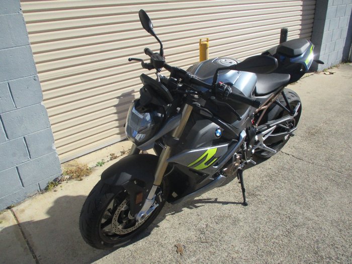 2023 BMW Motorrad S 1000 R SPORT GREY