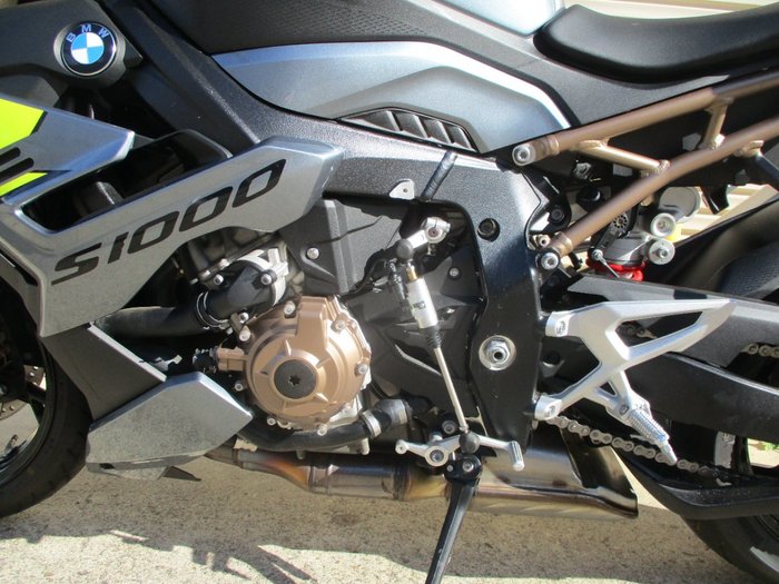 2023 BMW Motorrad S 1000 R SPORT GREY