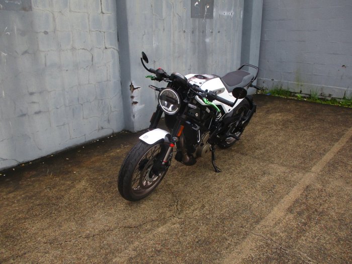 2022 HUSQVARNA VITPILEN 401