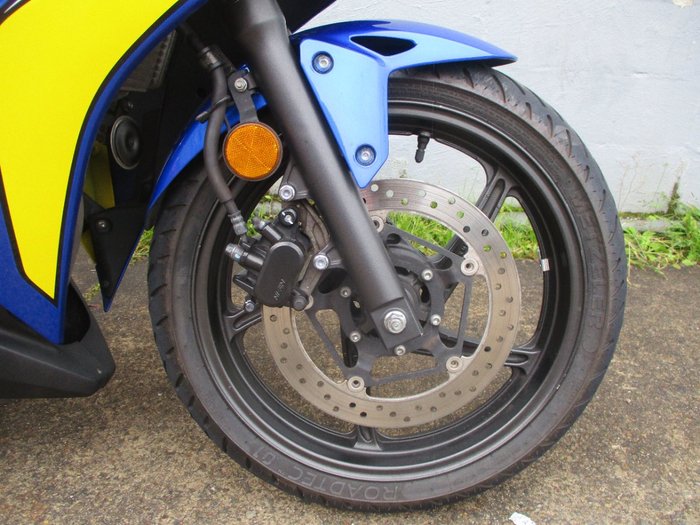 2013 Honda CBR250R BLUE
