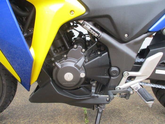 2013 Honda CBR250R BLUE