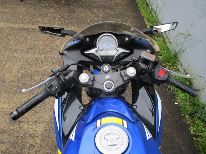 2013 Honda CBR250R BLUE