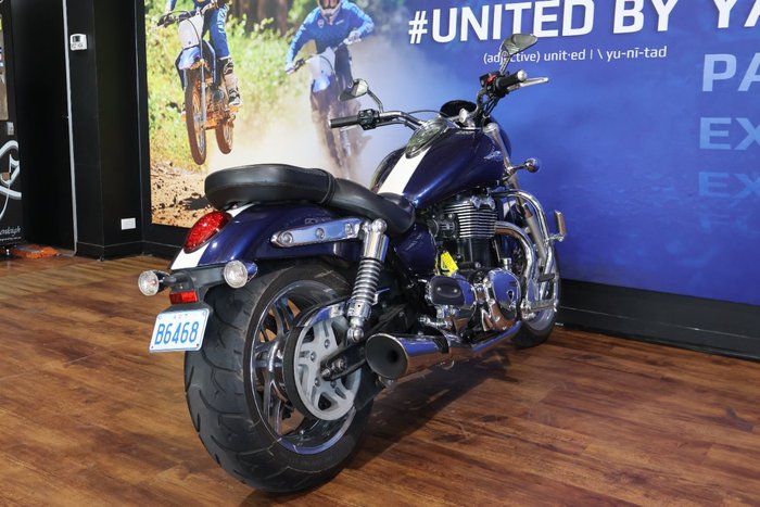 2010 TRIUMPH THUNDERBIRD Blue