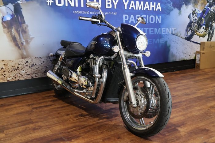 2010 TRIUMPH THUNDERBIRD Blue