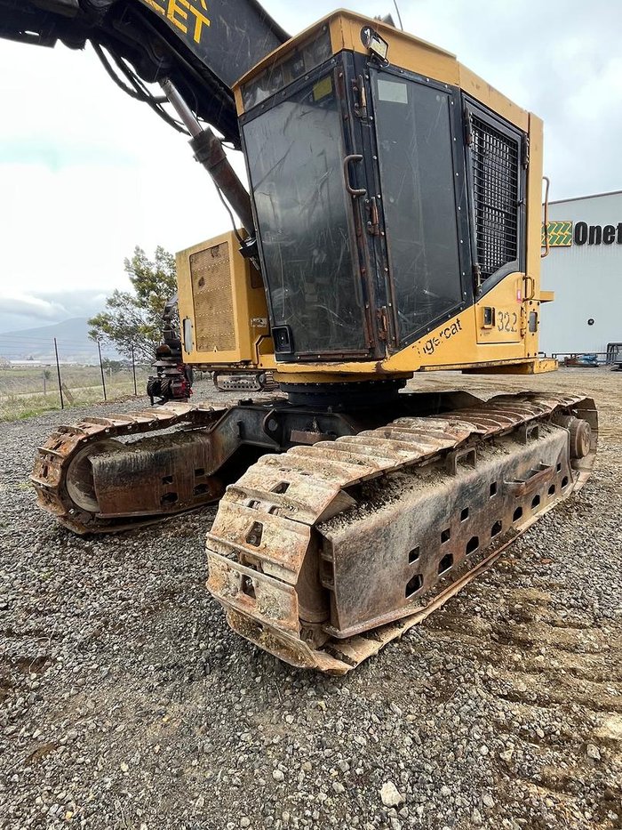 2004 Tigercat H822