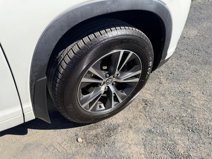 2017 TOYOTA KLUGER GX (4x2)