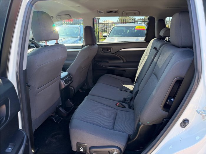 2017 TOYOTA KLUGER GX (4x2)