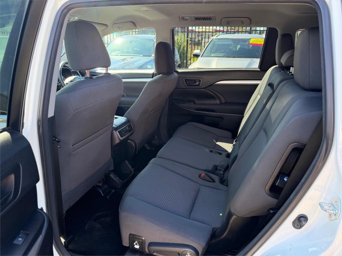 2017 TOYOTA KLUGER GX (4x2)