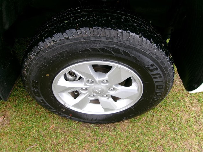 2022 Mitsubishi Triton GLX+