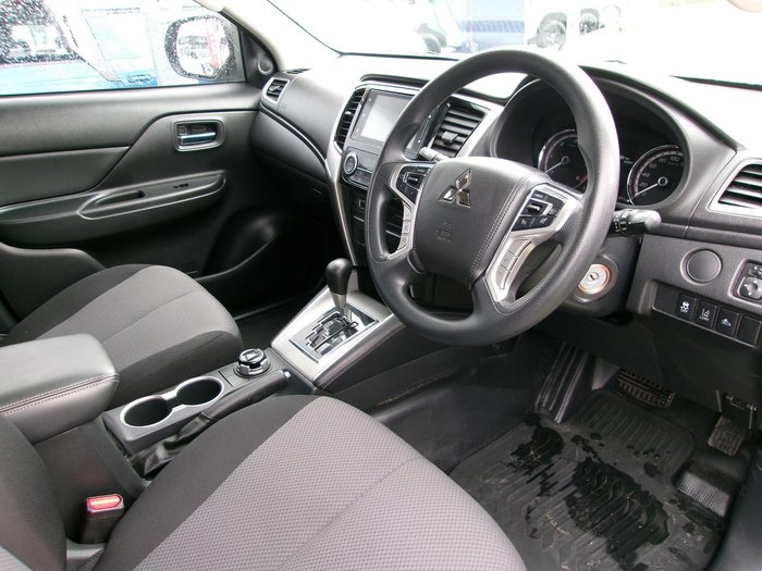 2022 Mitsubishi Triton GLX+
