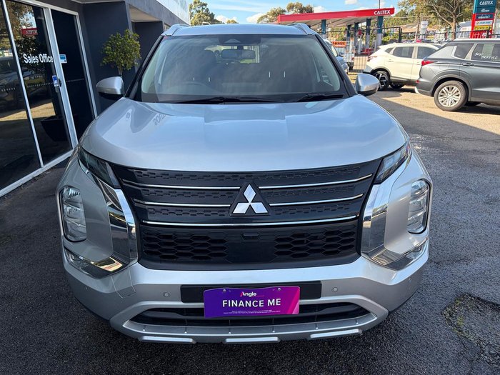 2024 Mitsubishi Outlander LS