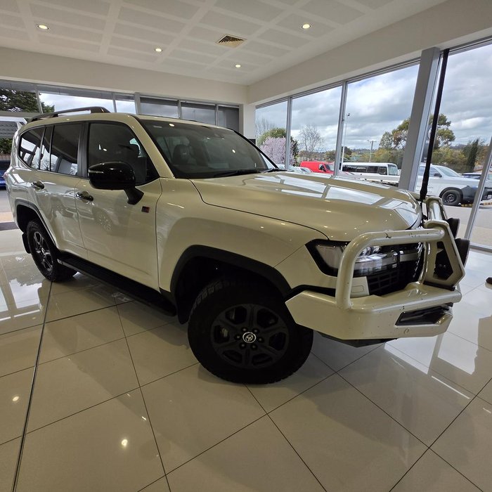2023 Toyota Landcruiser