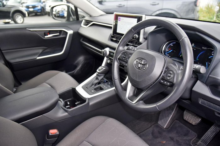 2024 Toyota RAV4 GXL