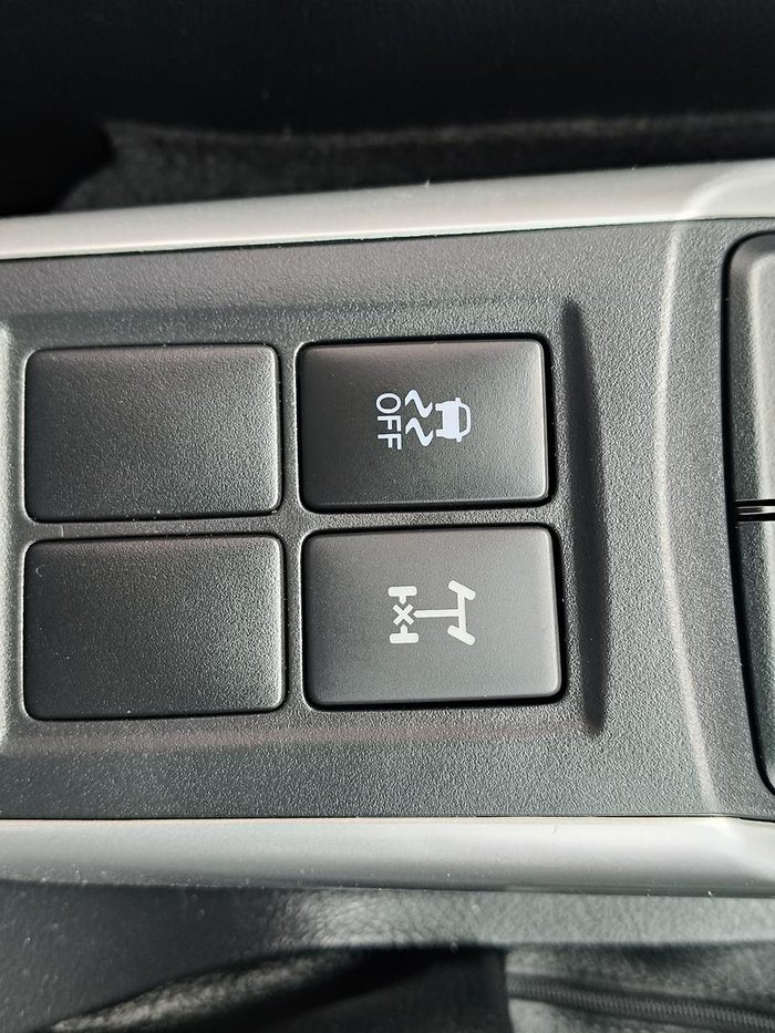 2018 Toyota Fortuner Crusade GUN156R 4X4 Dual Range Glacier White