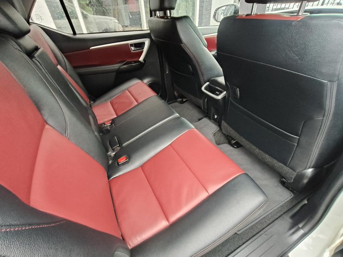 2018 Toyota Fortuner Crusade GUN156R 4X4 Dual Range Glacier White