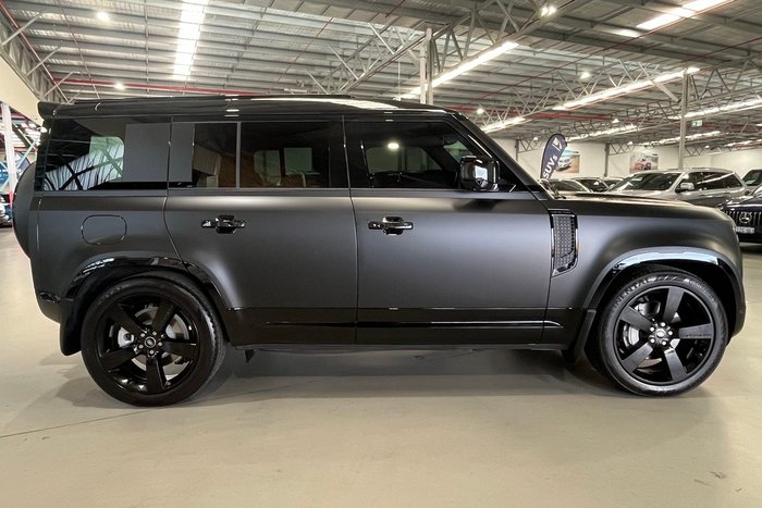 2025 Land Rover Defender