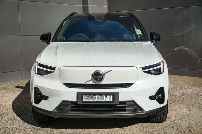 2026 Volvo EX40 Ultra Twin Motor Performance