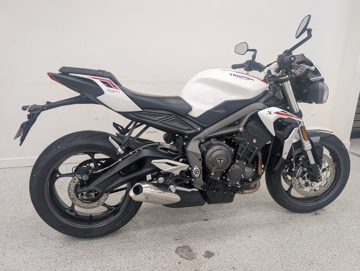 2022 Triumph STREET TRIPLE S 660 LAMS White