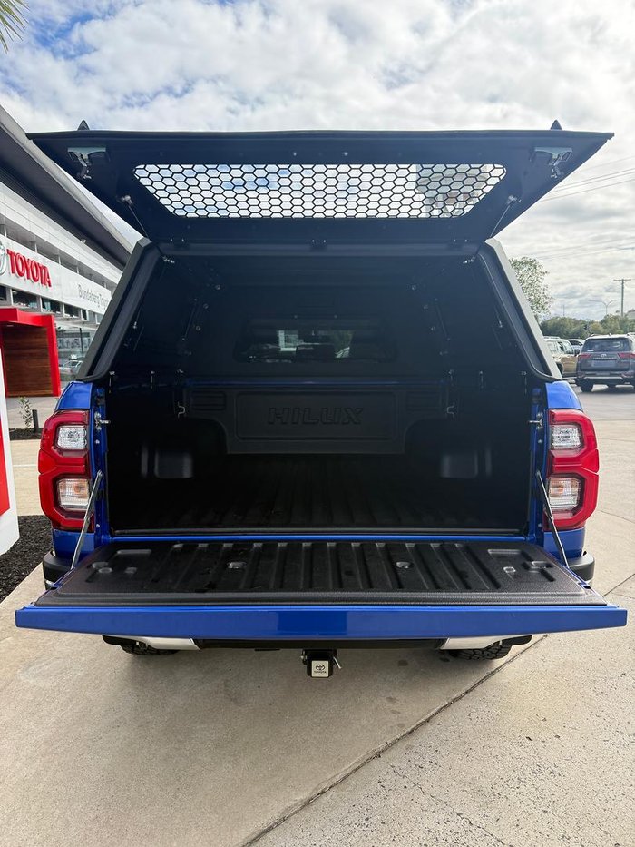 2021 Toyota Hilux SR5