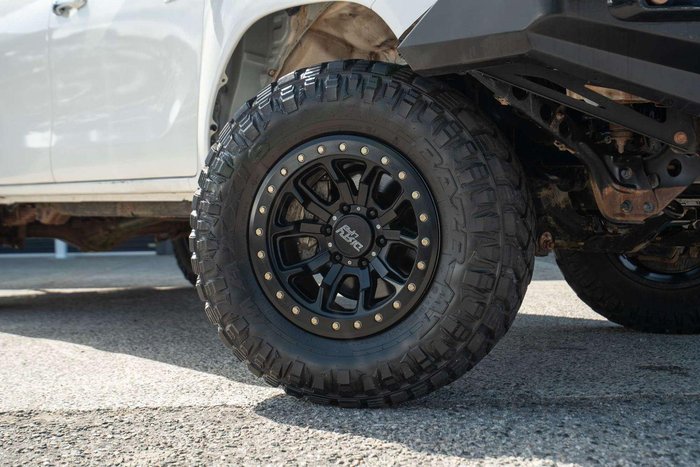 2017 Toyota Hilux
