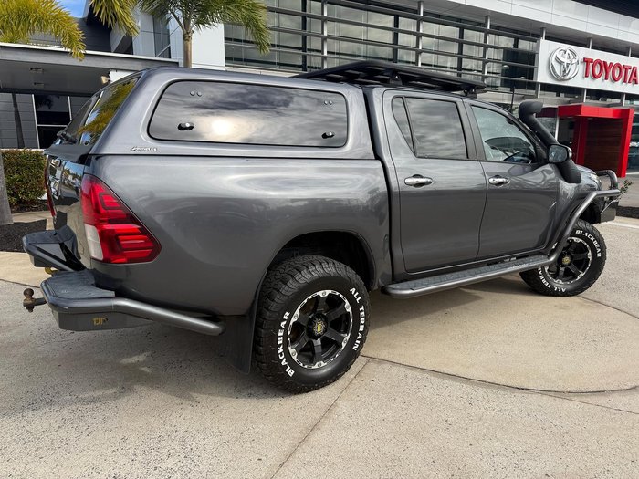 2016 Toyota Hilux SR5