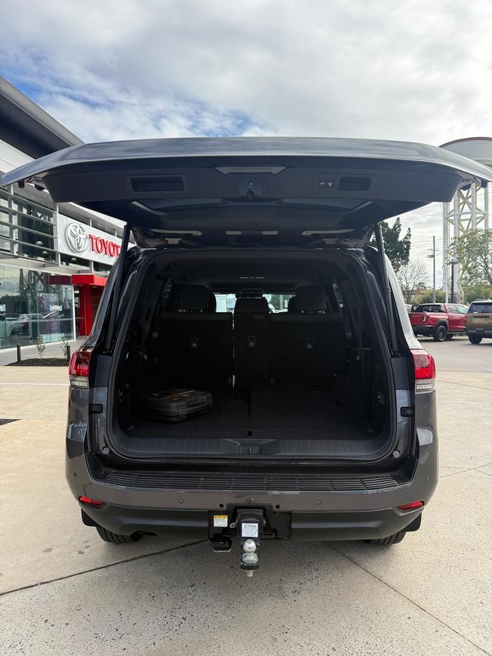2022 Toyota Landcruiser VX