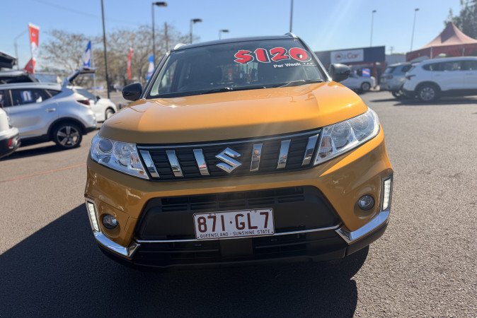 2022 SUZUKI VITARA
