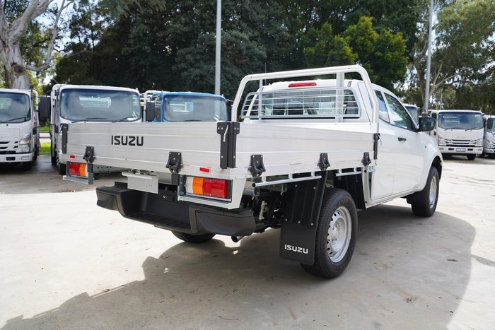 2025 Isuzu D-MAX SX