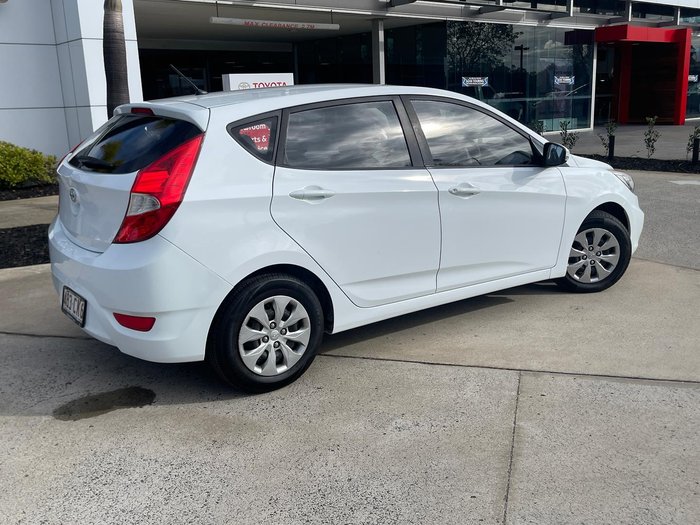 2016 Hyundai Accent Active