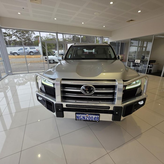2021 Toyota Landcruiser