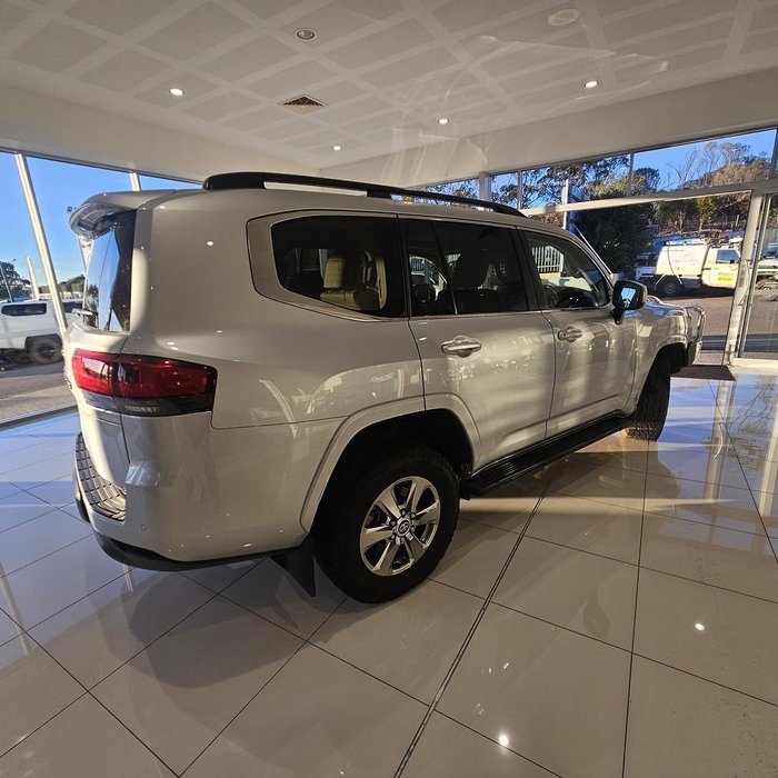 2021 Toyota Landcruiser