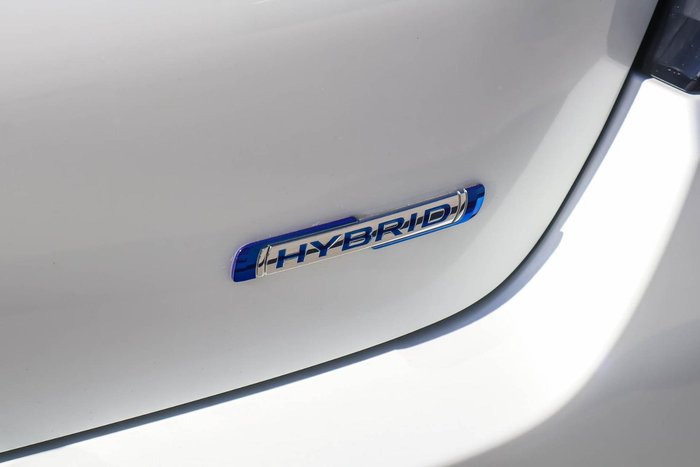 2025 Suzuki Swift Hybrid Plus