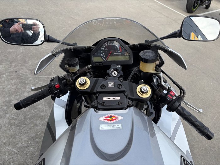 2006 Honda CBR1000RR (FIREBLADE) Silver