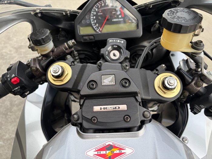 2006 Honda CBR1000RR (FIREBLADE) Silver