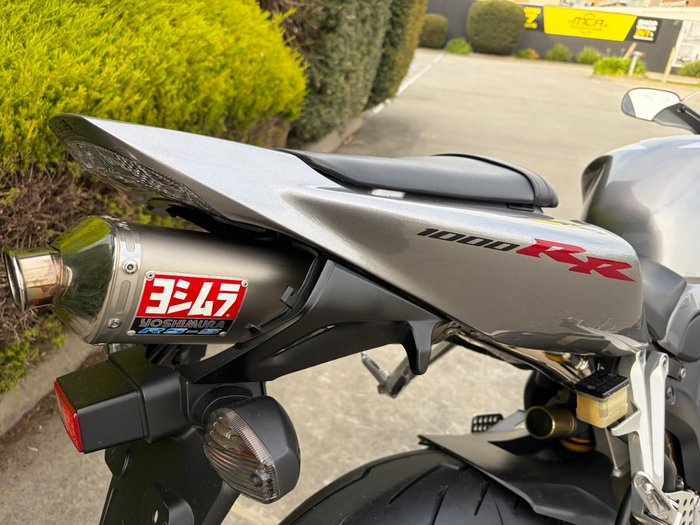 2006 Honda CBR1000RR (FIREBLADE) Silver
