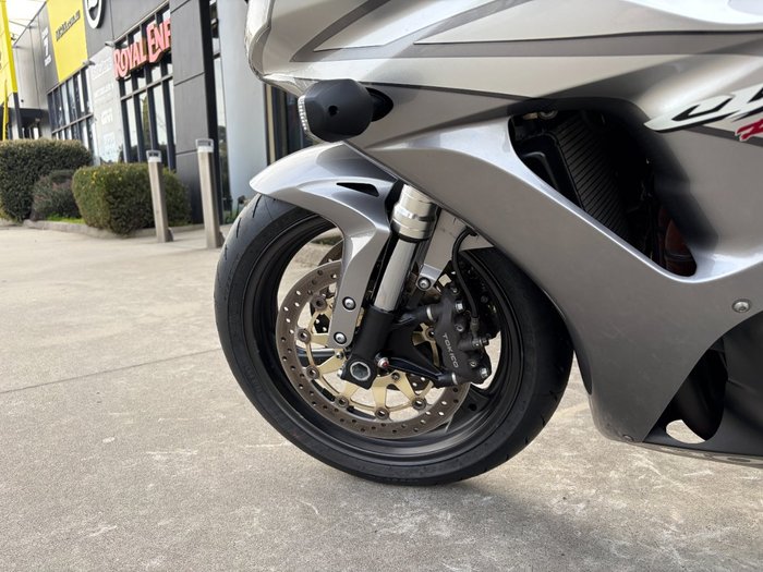 2006 Honda CBR1000RR (FIREBLADE) Silver
